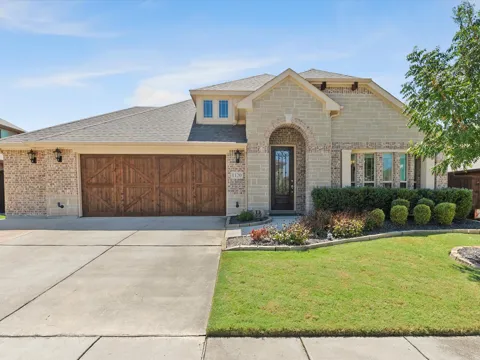1120 Pheasant Crossing