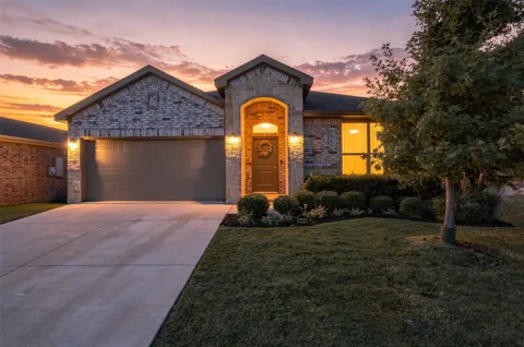 9005 Fescue Drive