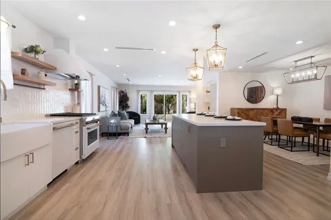2826 Keystone