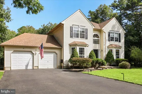 47 COTTONWOOD DRIVE