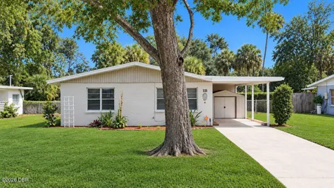 118 Palm Drive