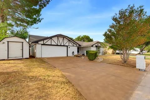 3709 Westchester Drive
