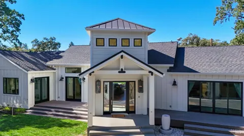 12050 Sonoma Highway