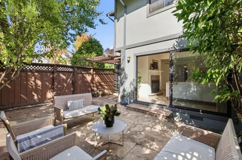 204 Sylvia Way