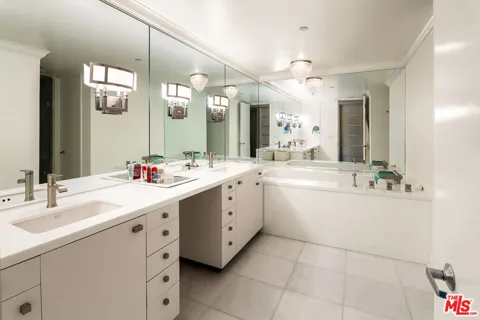 10350 Wilshire Boulevard #404