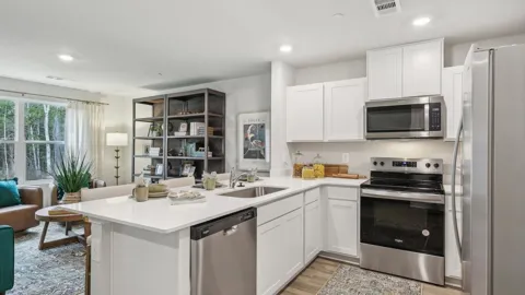 1453 Lexington Way