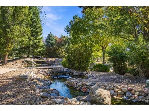 2075 Doyle Drive