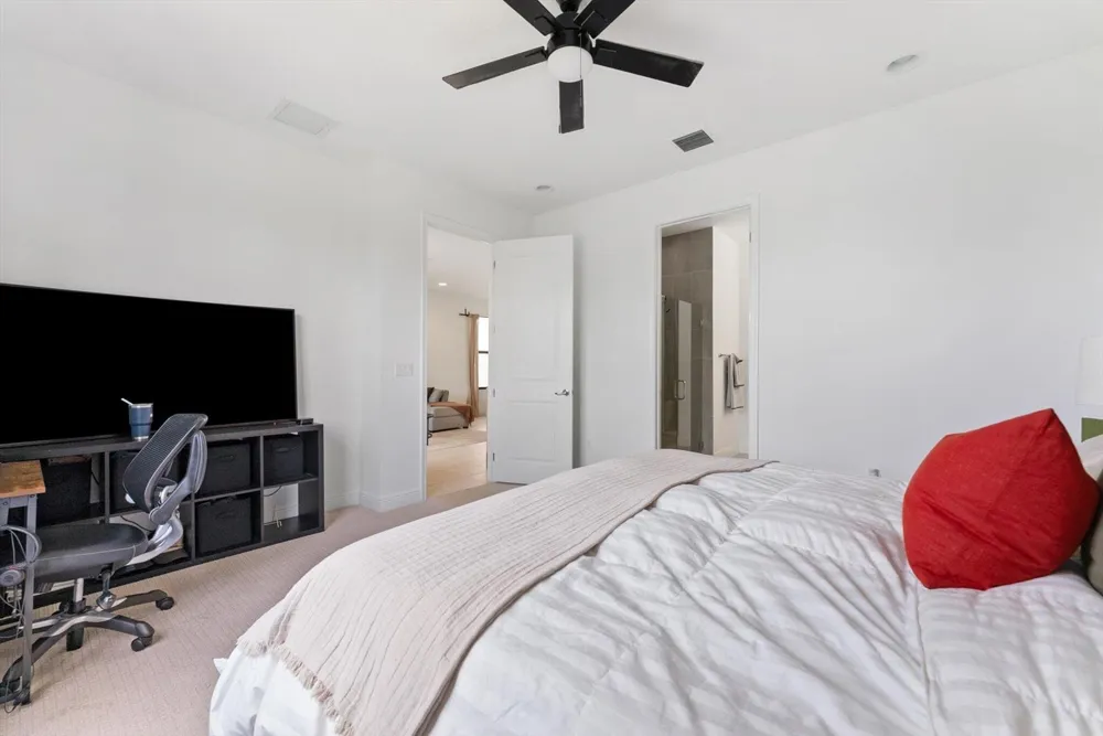 16390 Sea Turtle Place 33470