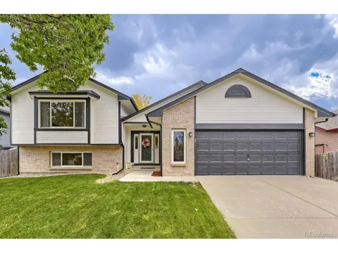 12206 W Crestline Drive