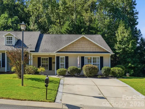 545 Weavers Crossing