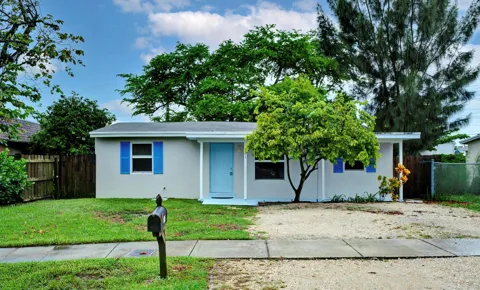 741 NW 4TH AVENUE