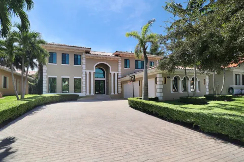 7512 SW 187TH STREET