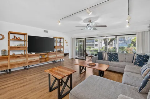 5560 FAIRWAY PARK DRIVE #103