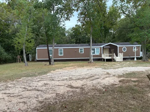 9677 Longstreet Road