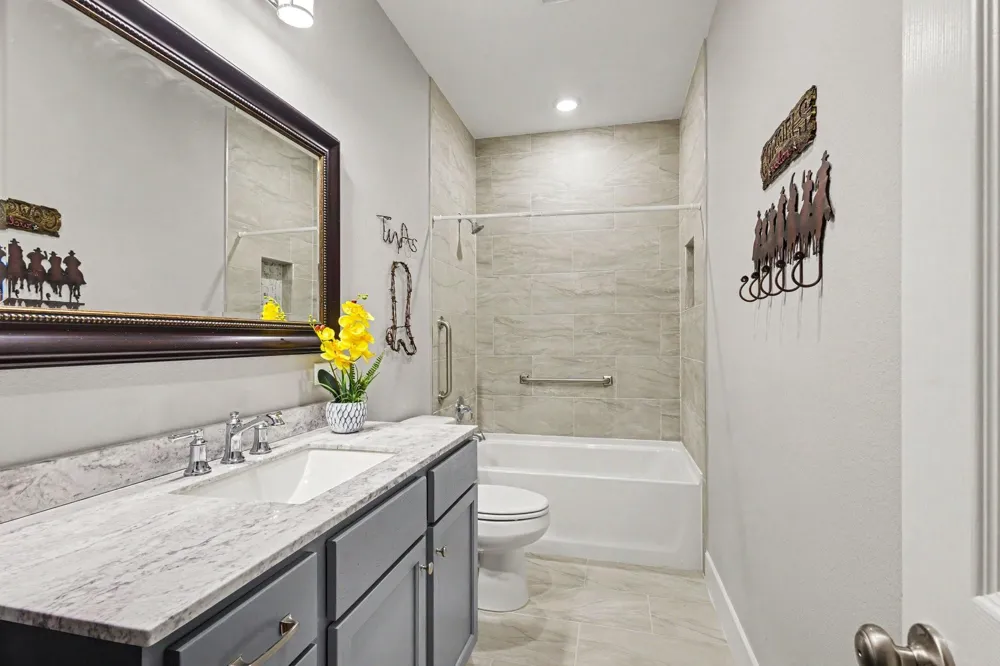 220 Hideaway Trail Coldspring, TX 77331