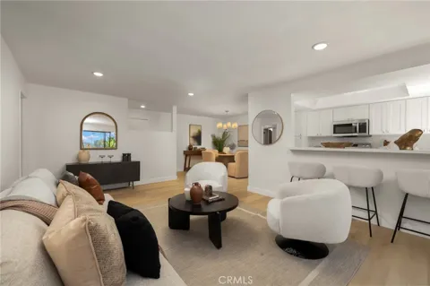 5000 S Centinela Avenue #113