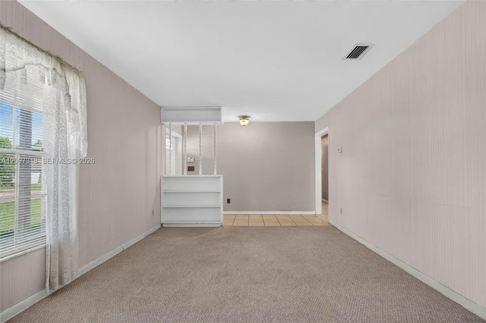 3312 W BURKE ST Tampa, FL 33614