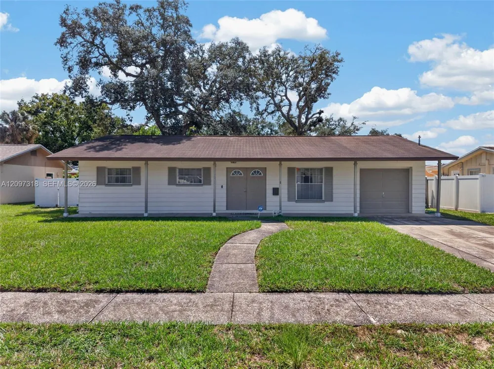 3312 W BURKE ST Tampa, FL 33614
