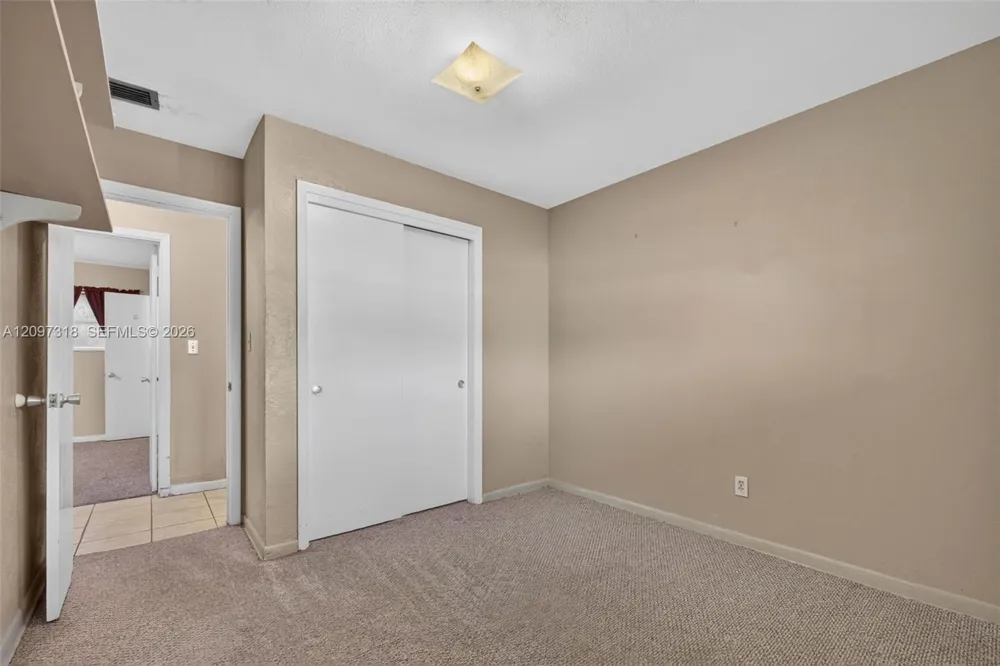 3312 W BURKE ST Tampa, FL 33614