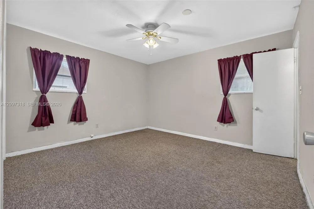 3312 W BURKE ST Tampa, FL 33614