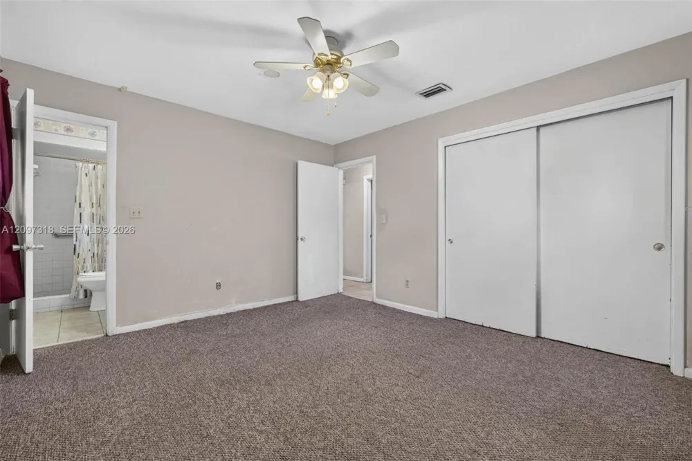 3312 W BURKE ST Tampa, FL 33614