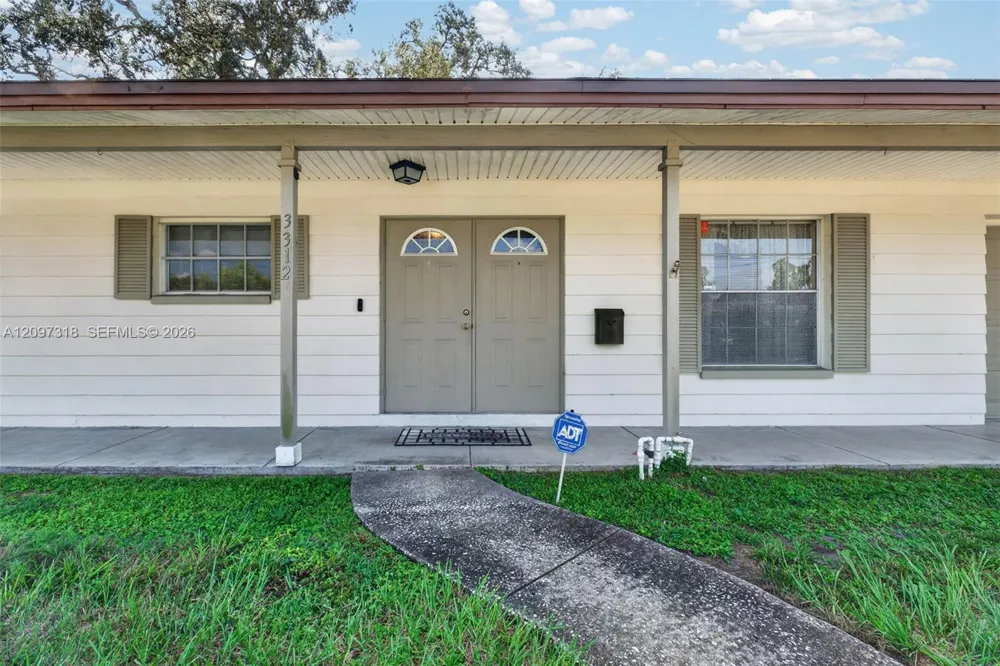 3312 W BURKE ST Tampa, FL 33614
