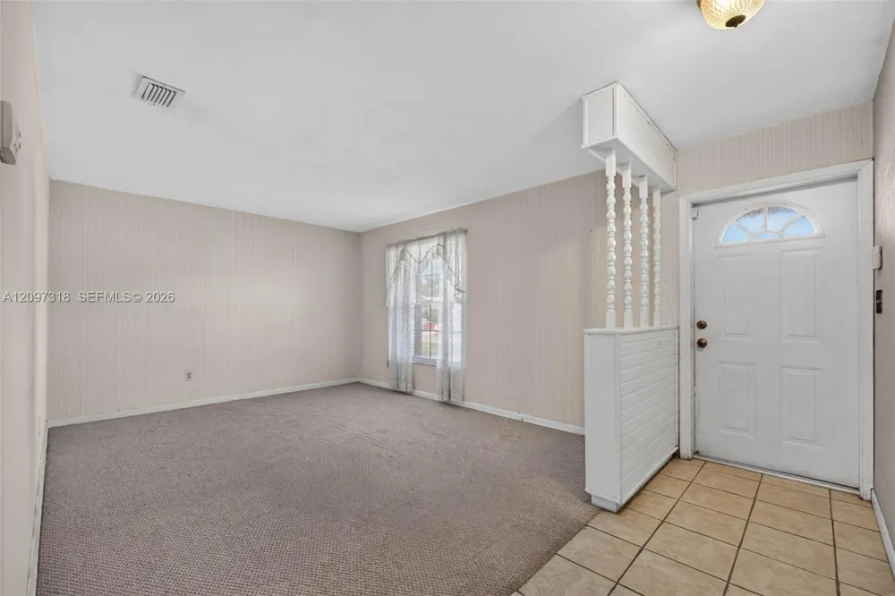 3312 W BURKE ST Tampa, FL 33614