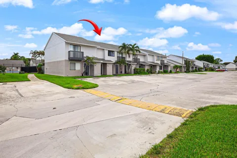 4605 Pier Drive
