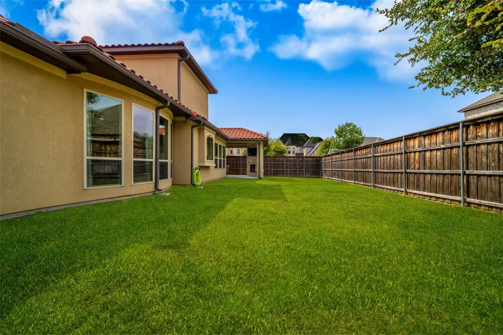 13018 Seattle Slew Street Frisco, TX 75035