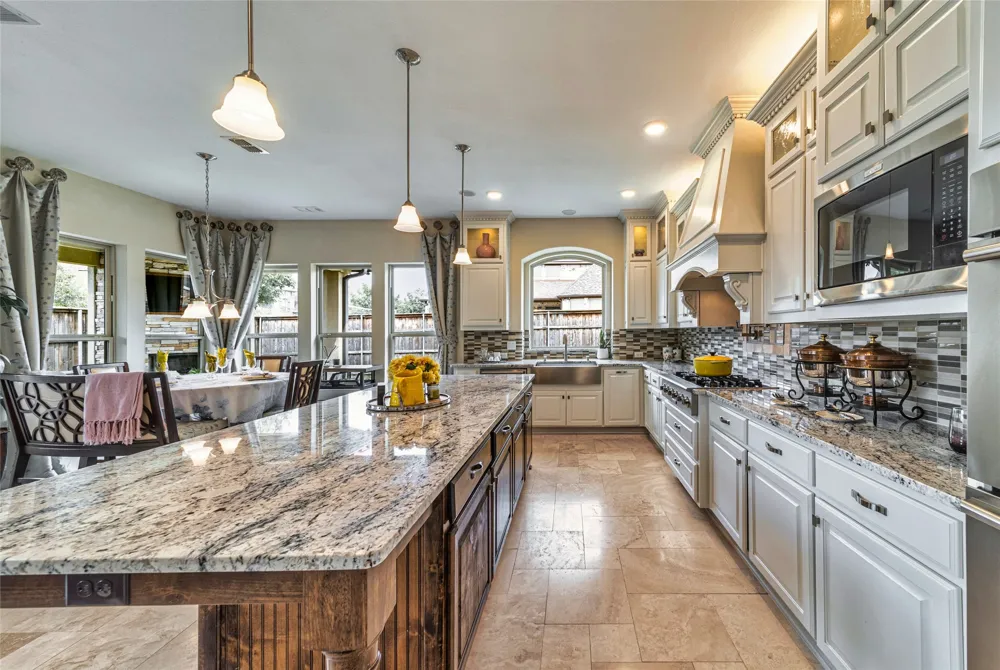 13018 Seattle Slew Street Frisco, TX 75035