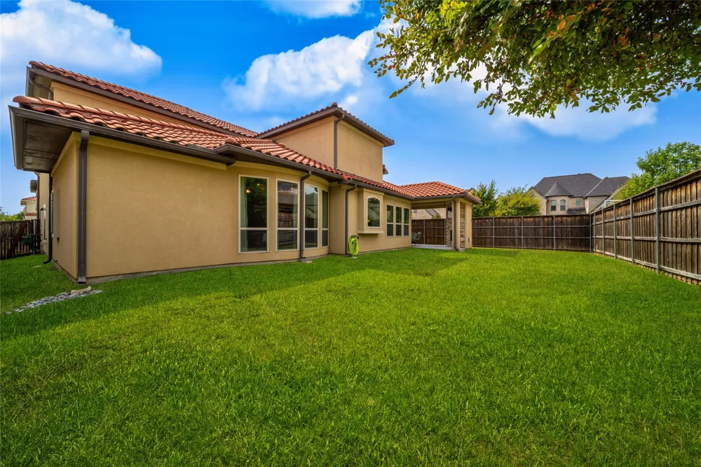 13018 Seattle Slew Street Frisco, TX 75035