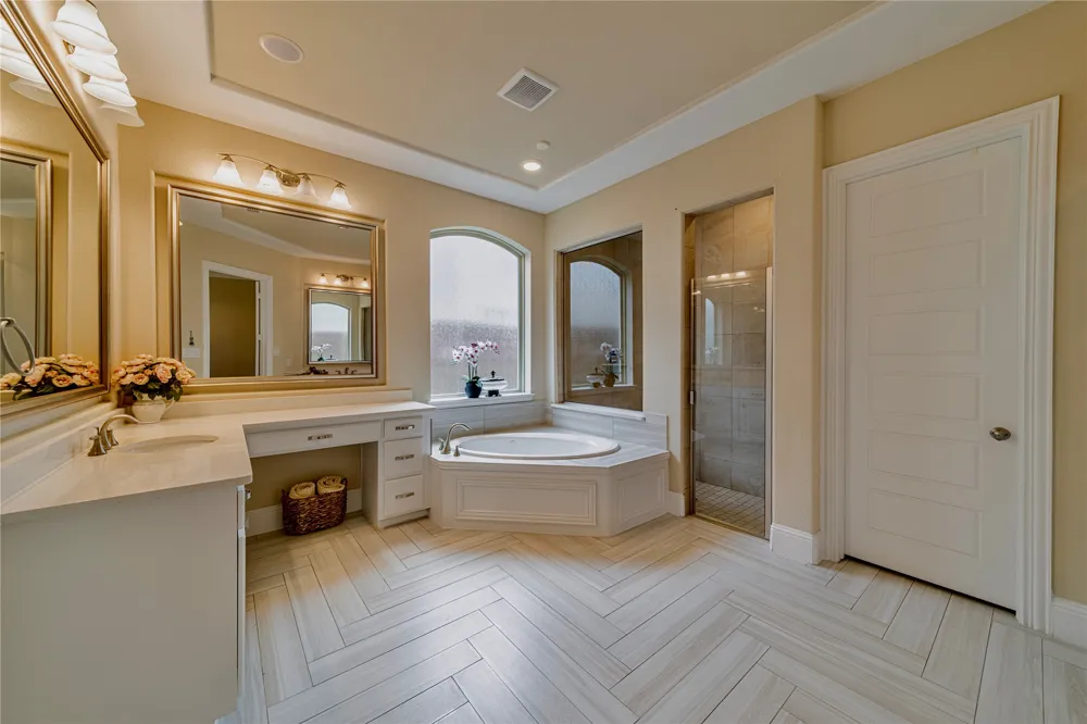13018 Seattle Slew Street Frisco, TX 75035