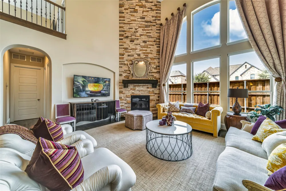 13018 Seattle Slew Street Frisco, TX 75035