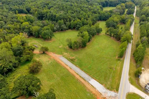 2104 Hwy 123