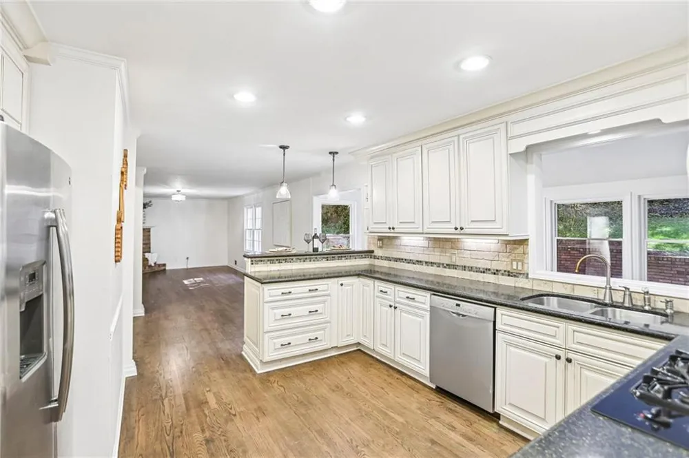 495 Wyncourtney Drive Sandy Springs, GA 30328