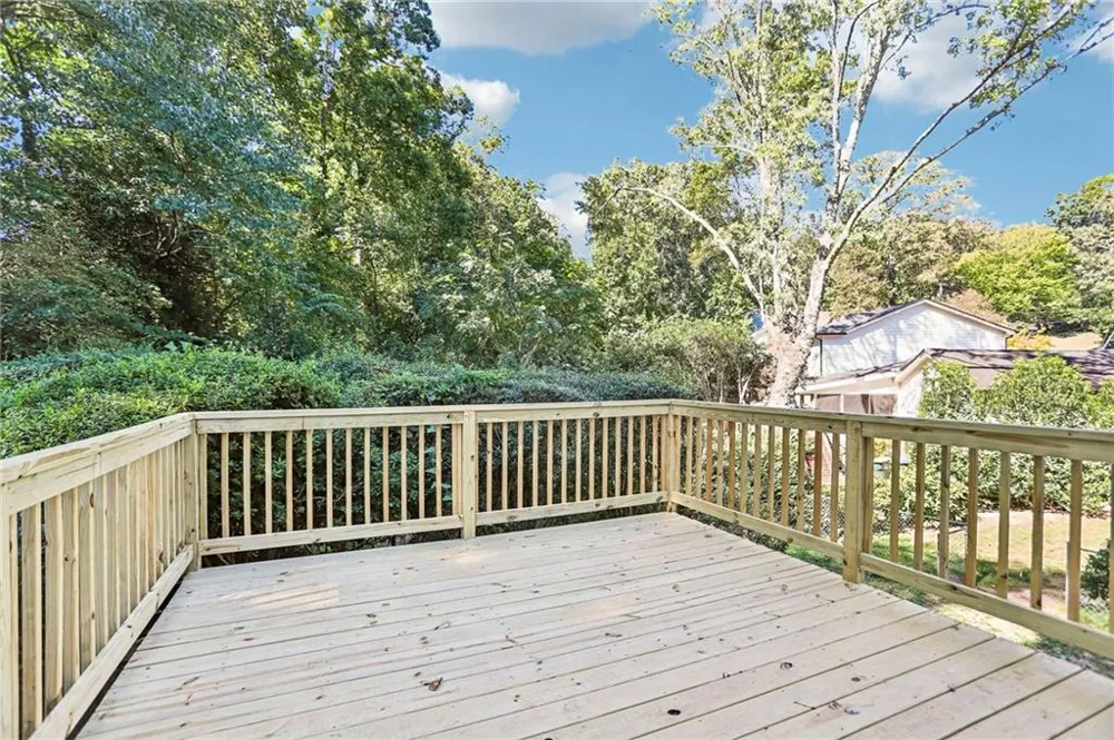 495 Wyncourtney Drive Sandy Springs, GA 30328