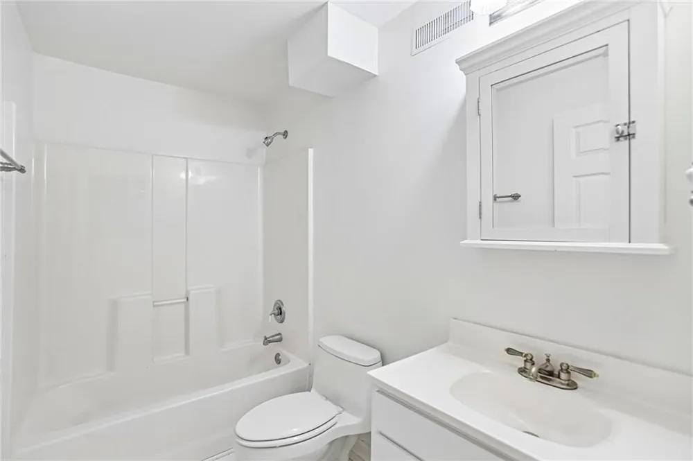 495 Wyncourtney Drive Sandy Springs, GA 30328