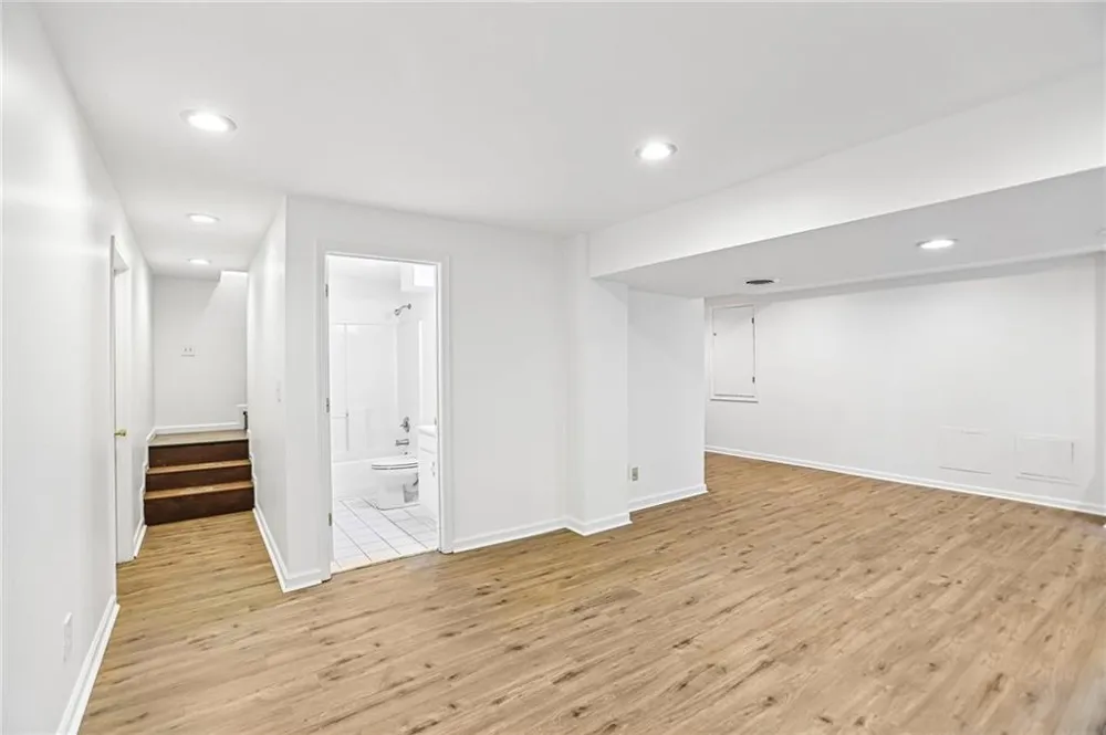 495 Wyncourtney Drive Sandy Springs, GA 30328