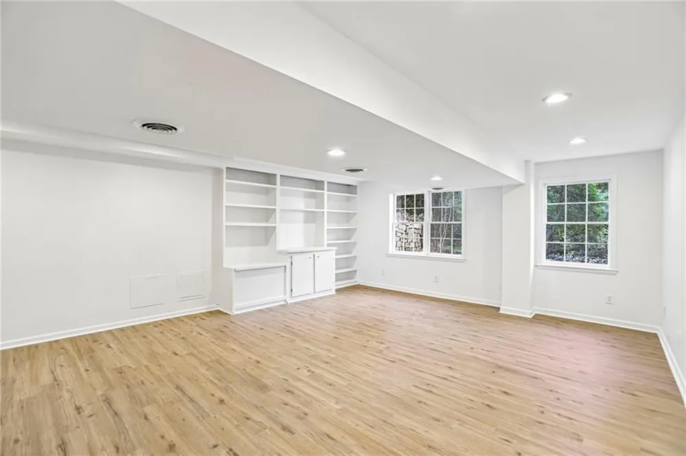 495 Wyncourtney Drive Sandy Springs, GA 30328
