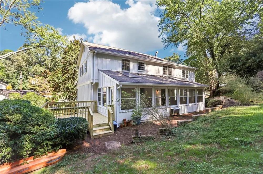 495 Wyncourtney Drive Sandy Springs, GA 30328