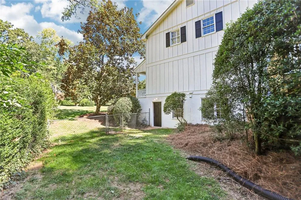 495 Wyncourtney Drive Sandy Springs, GA 30328