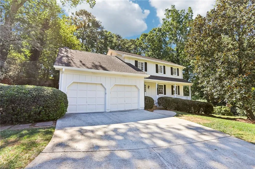 495 Wyncourtney Drive Sandy Springs, GA 30328