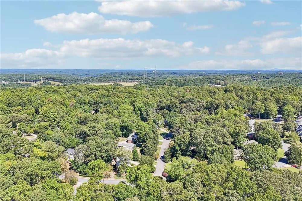 495 Wyncourtney Drive Sandy Springs, GA 30328