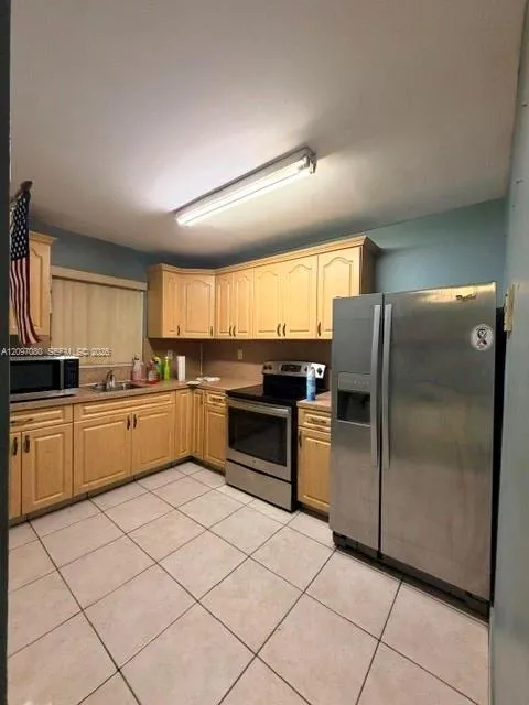 1111 NW 19th Ave #203