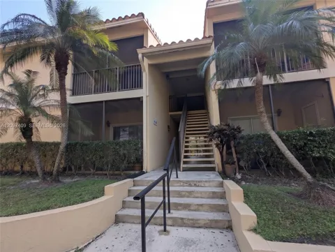 1265 SW 46th Ave #2202
