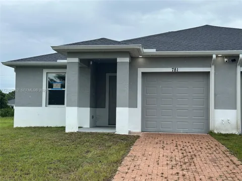 781 Bedford Dr #781