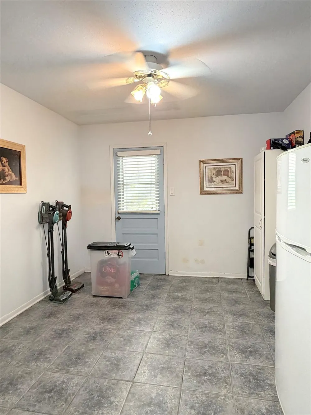 851 Oakridge Drive Cleveland, TX 77328
