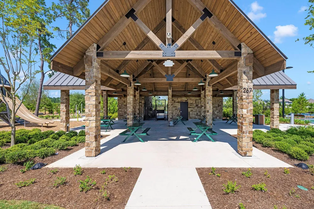 2100 Golden Spruce Lane Conroe, TX 77301