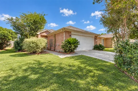 7434 Parkland Manor Drive