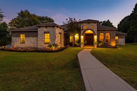 8992 Wind Jammer Lane